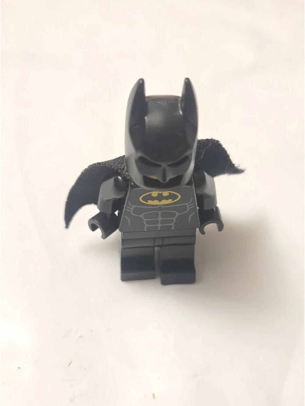 The Lego Movie Lego Batman Minifigure 70817 Cape and Batarang